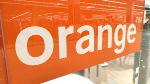 Contact telefonic relatii cu clientii la Orange